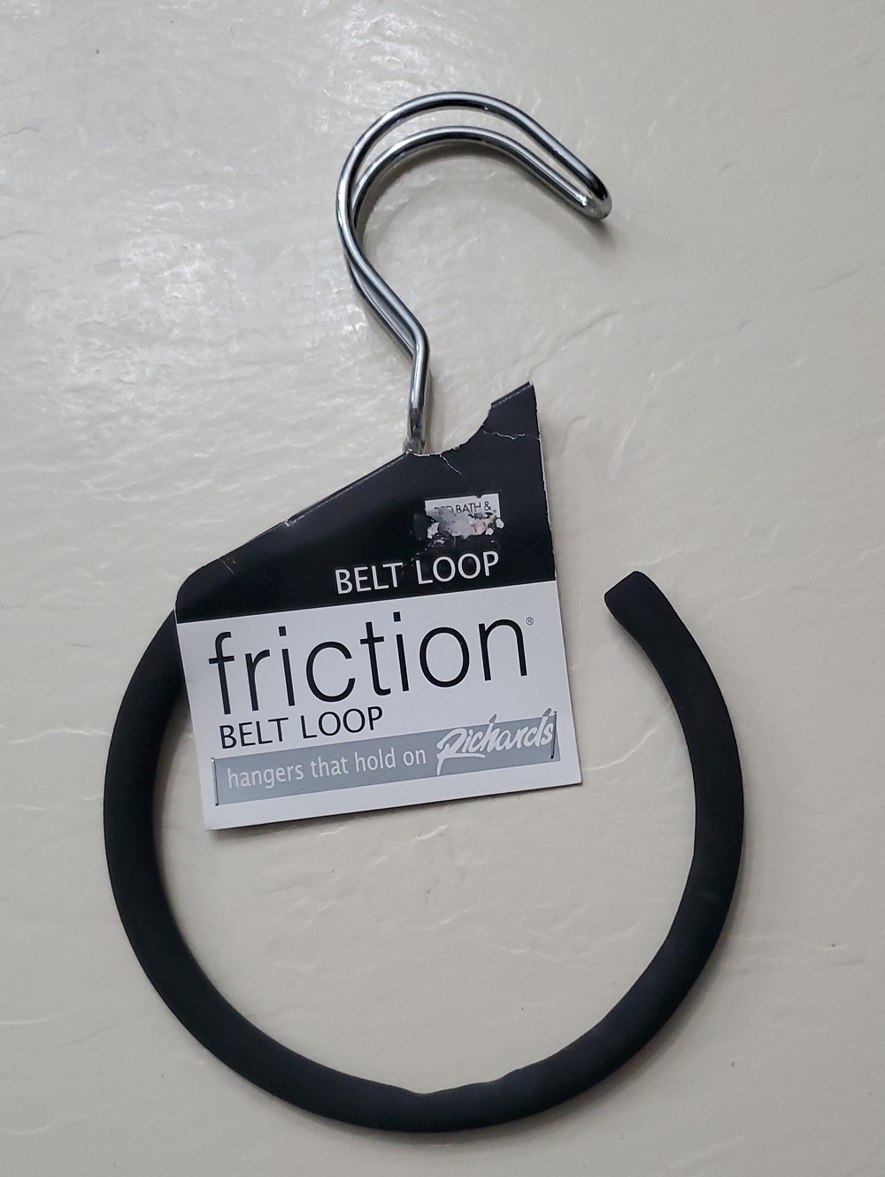 Friction Belt Loop Hanger in Black